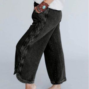 COMFY WIDE LEG CROPPED PANT